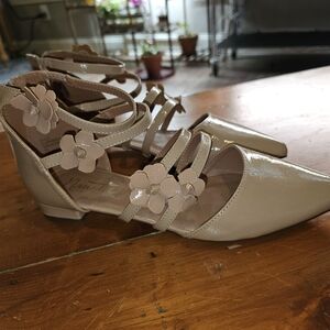 Cream Floral Strap Flats with Pointed Toe By Nanette